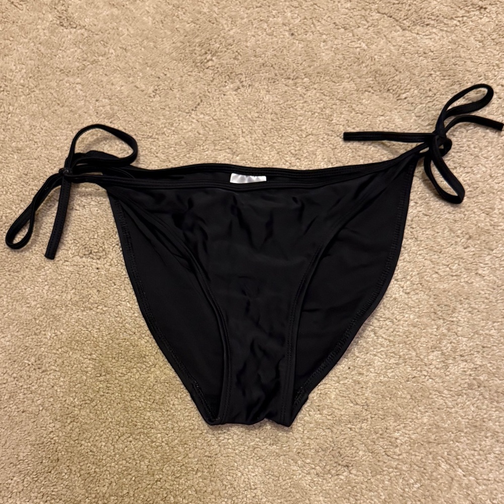 Body Glove Triangle Bikini Bottom Side Tie Black M Surf Beach Vacation Resort